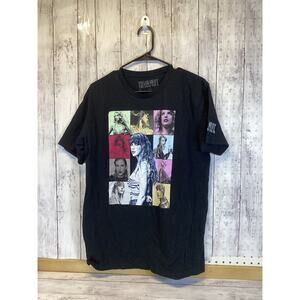 Taylor Swift Eras Tour Women’s L US Band Nashville TN Paramore 100% Cotton Shirt